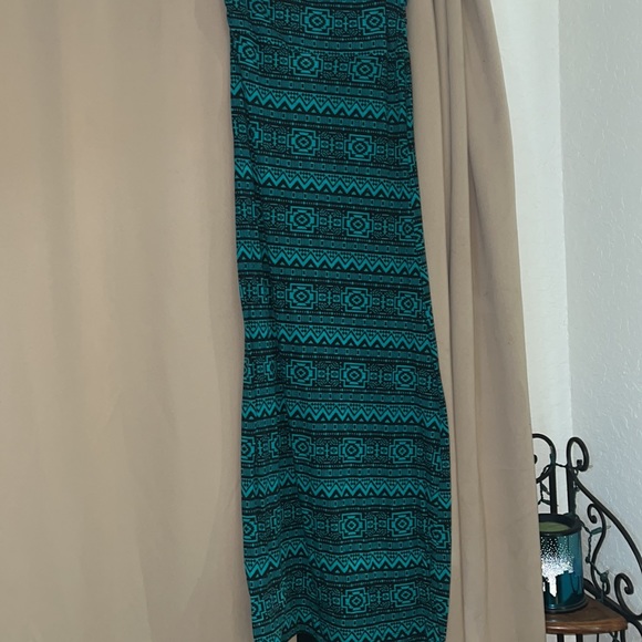 BEAUTIFUL  STRAPLESS SUMMER DRESS - Picture 6 of 6